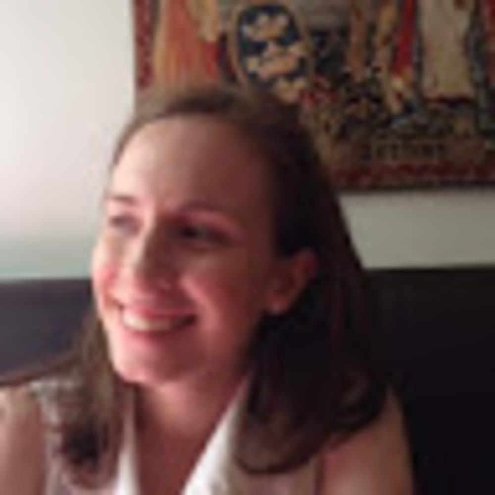 Meet your Posher, Laura